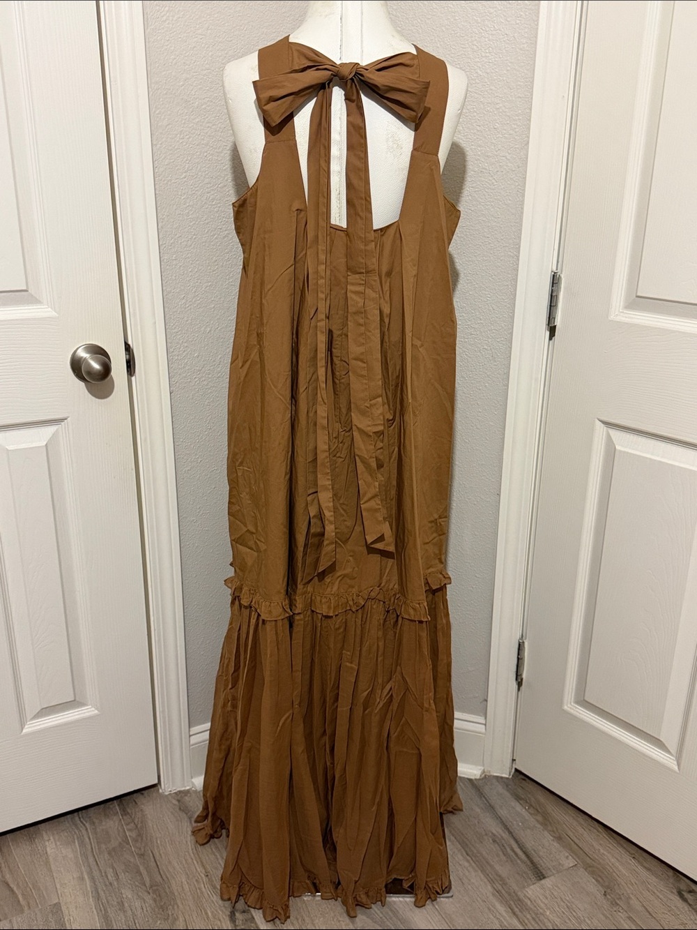 JOSLIN Adrianna Ruffled Organic Cotton-Poplin Maxi Dress Square Neck - Picture 8 of 11